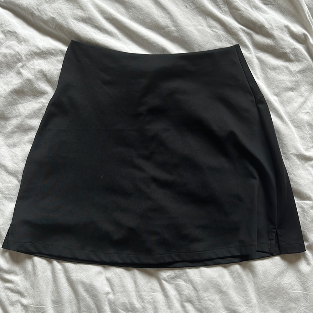Girlfriend Collective Size M Black Sport Skort